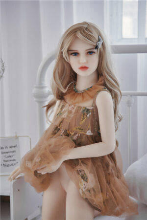 Lifelike Blonde Lolita Sex Doll Jaelynn 128cm