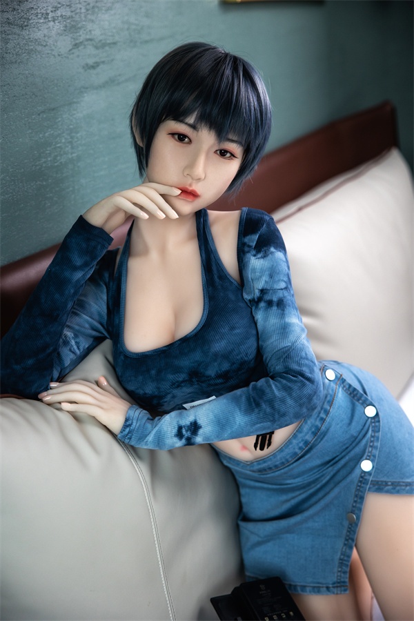 Most Realistic Beautiful Short Hair Japanese Sex Doll Alani 168cm