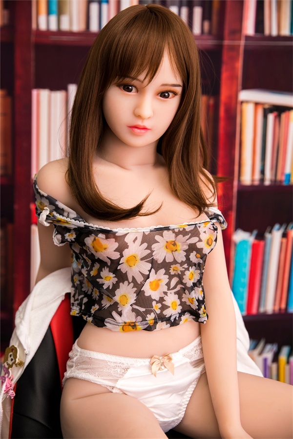 Lifelike Young Japanese Sex Doll Winter 149cm