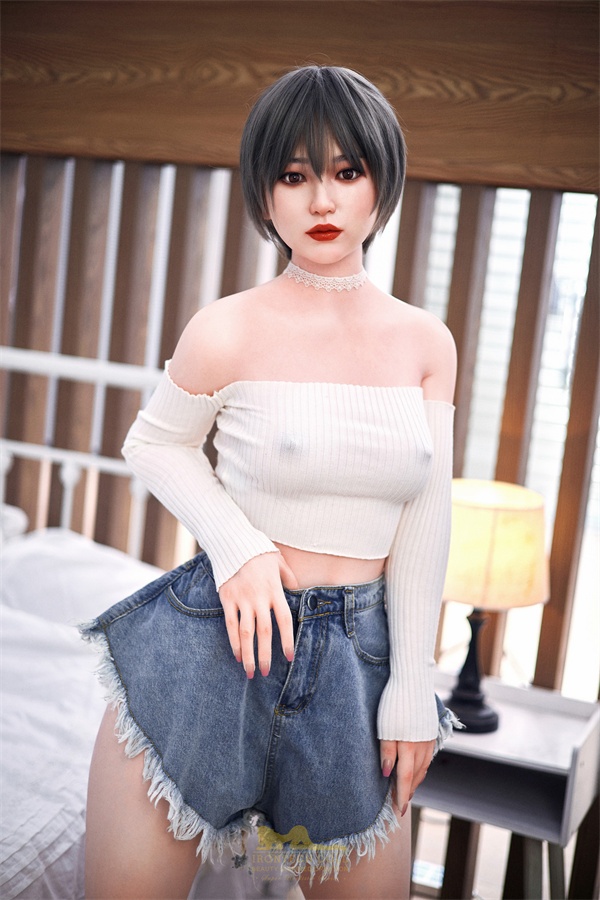 Most Realistic Short Hair Japanese Sex Doll Frances 152cm