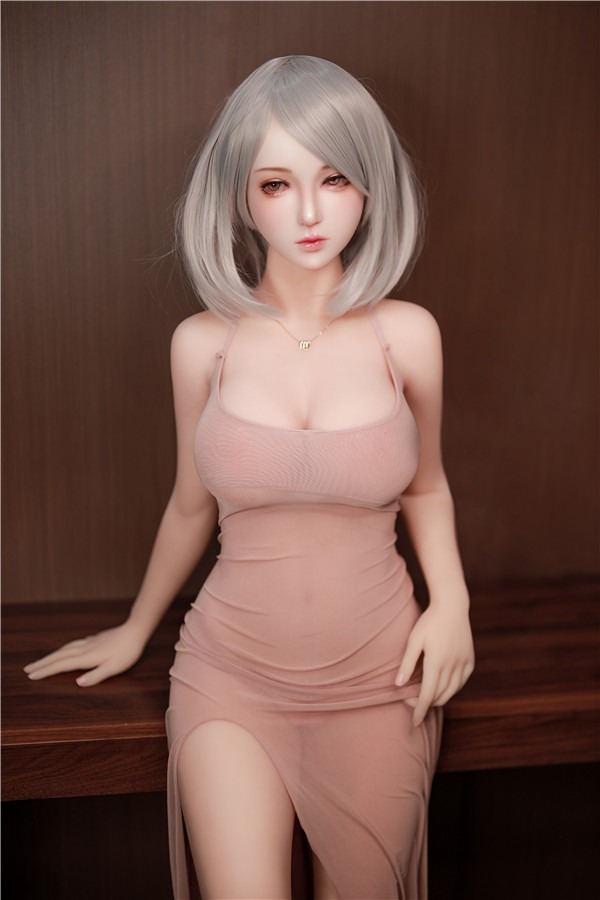 Lifelike Life Size Mature Busty Sex Doll Leyla 166cm ( Silicone Head )