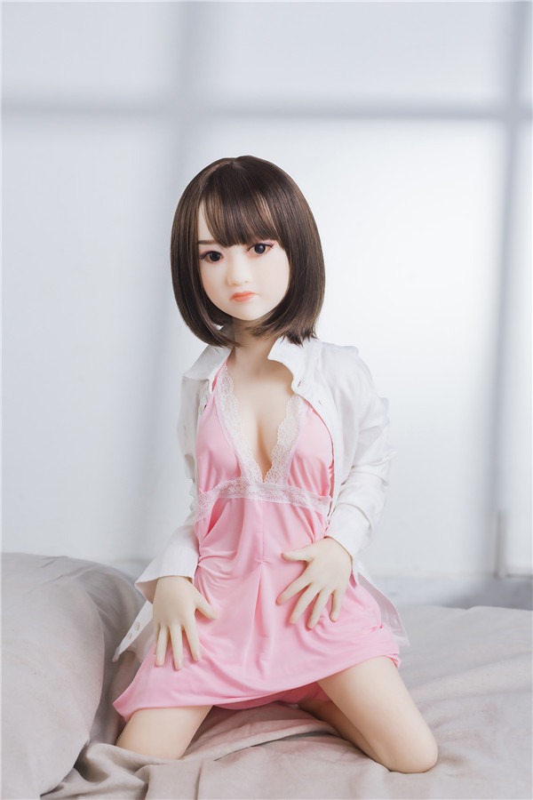 Realistic Short Hair Young Sex Doll Zendaya 100cm