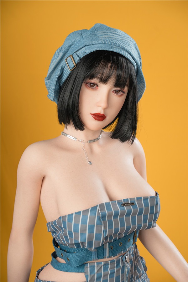 Lifelike Asian Japanese Busty Sex Doll Antonella 165cm ( Silicone )