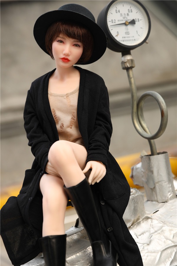 Silicone Mini Sex Doll Ellen 60cm