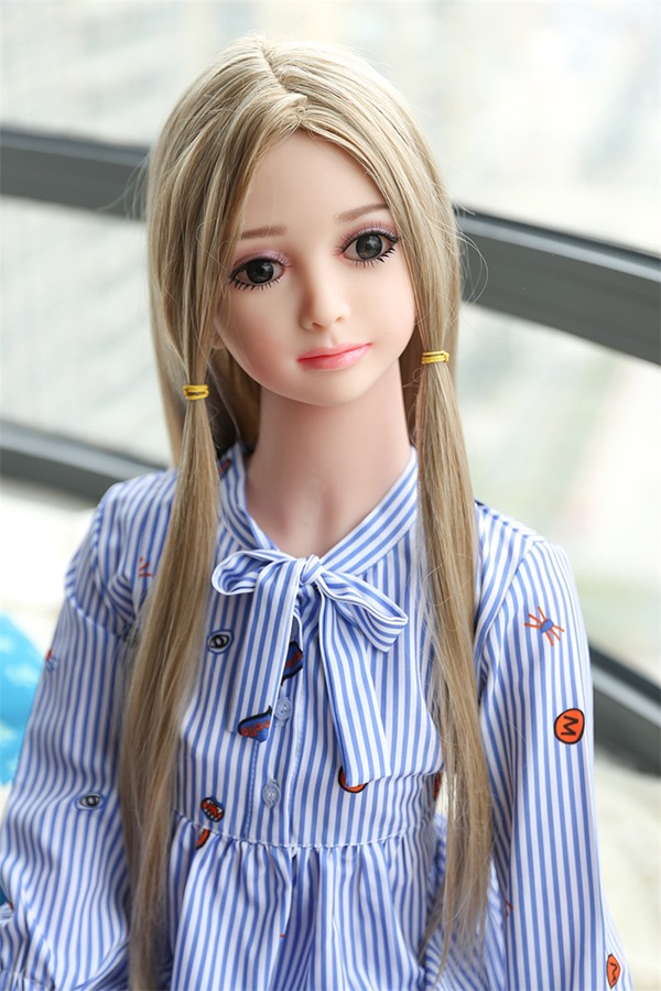 Realistic Pretty Blonde Flat Chested Sex Doll Elliott 105cm
