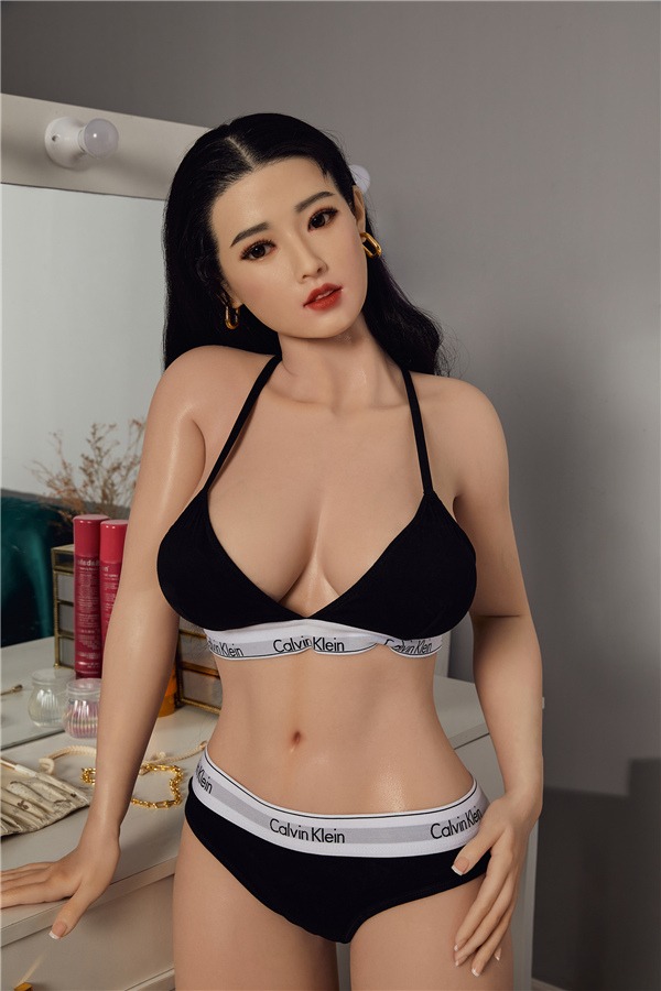 Extremely Realistic Asian Chinese Sex Doll Harley 160cm