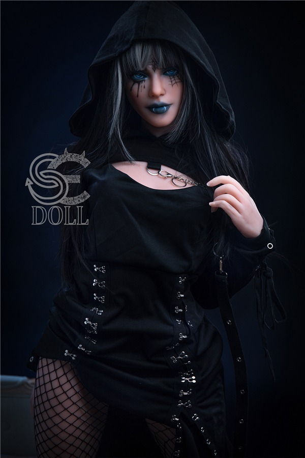 Mysterious Sexy Vampire Sex Doll Aubrielle 166cm