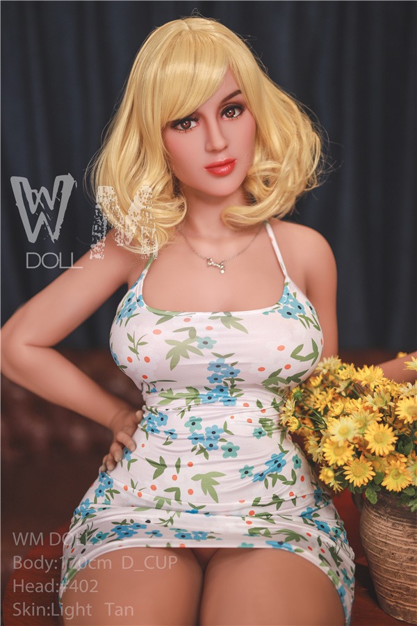 Mature Blonde Big Ass Sex Doll Iliana 170cm
