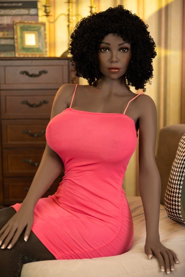 Pretty Mature Black African Sex Doll Raelyn 158cm (Free Random 2nd Head)