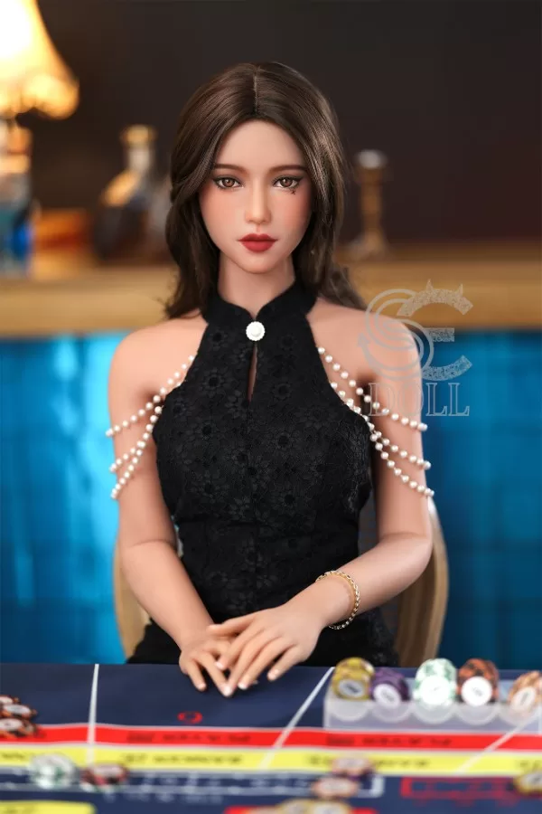 Realistic Tender Mature Chinese Sex Doll Lila 163cm
